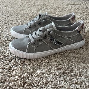 Stylish Gray women’s Shoes